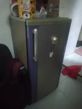 Kulkas 2 pintu samsung