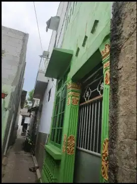 Dijual rumah dekat masjid LDII
