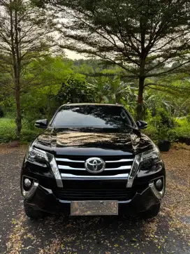 Toyota Fortuner VRZ 2016 Mulus Segar