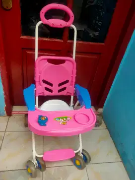 stroller makan bayi merk family