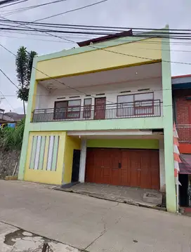 Jual Rumah di Dago Giri Utama 3 Lantai