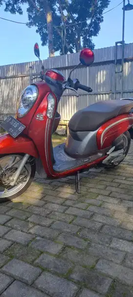 Honda Scopy iss stylis 2016