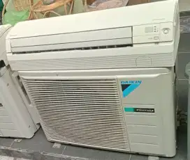 Ac bekas Daikin  inverter thailand  1pk