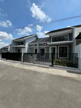 Rumah Kawasan Perumahan Dekat Pamella 7 Utara Bandara Adisucipto