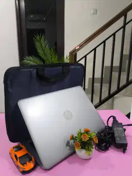 Laptop Hp Elitebook 840 slim Ram 16/SSD 256 GB