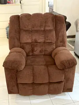 SOFA SINGLE SEATER INFORMA ASHLEY ROCKING ( KURSI GOYANG )