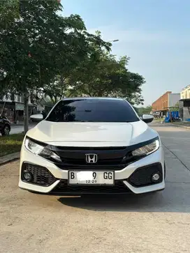 Honda Civic Hatchback 2019