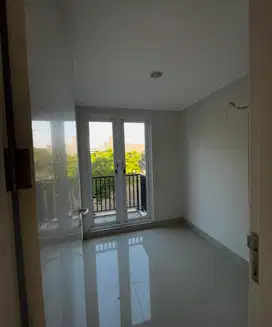 Dijual Murah Rumah Siap Huni Kebayoran Bintaro dekat Taman dan Masjid