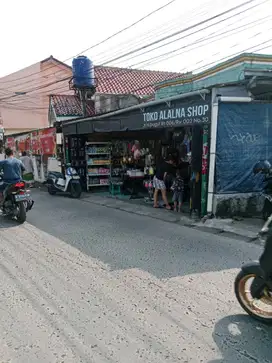 Dijual Rumah Toko Strategis di Depok, Cocok utk Tempat Tinggal & Usaha