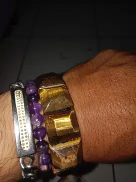 Gelang batu tiger eye