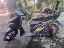 Jual cepat Honda beat 2014 pajak 1 th ganti plat no