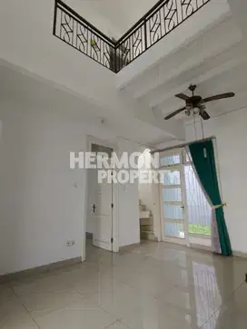 Dijual Rumah siap huni di cluster favorit Kota Wisata Cibubur , Bs KPR