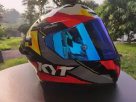 Helm KYT TT Course Jaume Masia – Kondisi Mulus, Jarang Pakai