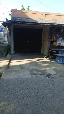 Di sewakan ruko 1 lantai