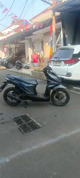 Dijual Honda Beat ISS thn 2023