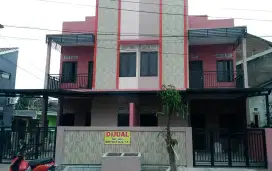 Rumah Minimalis 2 Lt, LB 220/LT175 Pinggir Jalan Utama