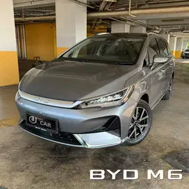BYD M6 2024 Listrik