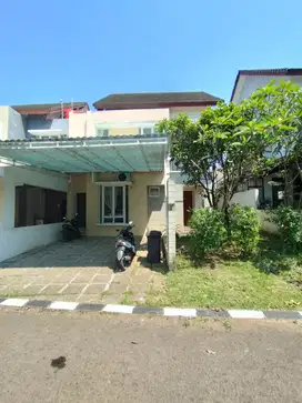 Rumah dua lantai siap huni dijual di sentul city bogor