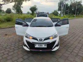 TOYOTA YARIS TRD S CVT 2019