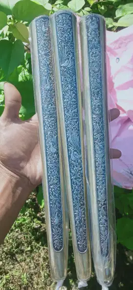 Pendhok asesoris keris