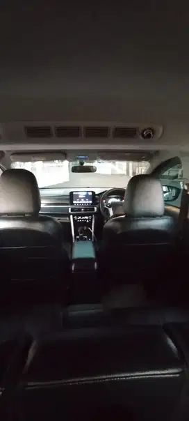Mitsubishi Xpander Cross CVT matic metik