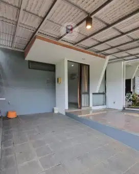 DIJUAL RUMAH SIAP HUNI di KEBAYORAN HARMONY BINTARO JAYA SEKTOR 7