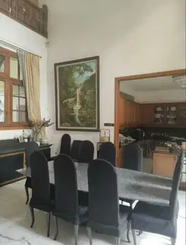 Dijual Rumah Darmo Harapan