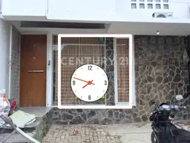 Rumah Homy Renov Semifurnished 1 Lantai Siap Huni