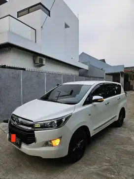 Innova 2.0 Q Luxury automatic Bensin Th 2016