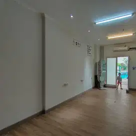 Disewakan Ruang Usaha Kantor Laundry kelapa gading MURAH