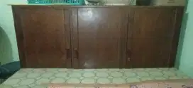Rak kayu Jati 3 pintu
