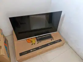 TV Coocaa 32 LED 32S3U | Mulus Seperti Baru + Dus Lengkap!