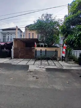 Dijual 1 Unit Rumah Semi Furnished PURI GADING BOULEVARD, BEKASI
