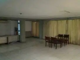 Hotel Tengah Kota Bandung mainroad Gatot Subroto dijual cepat