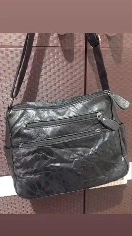 Tas wanita Kulas ( kulit asli )