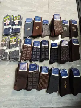 Kaos kaki tebal & nyaman