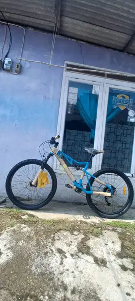 Sepeda gunung crossline P1