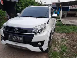 Toyota Rush S mt 2016