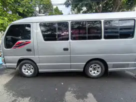 Di jual cepat isuzu elf  short 2016