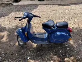Vespa PX mulus atas nama sendiri