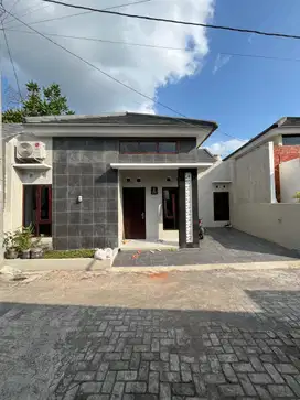 RUMAH MURAH DEKAT KE KOTA DEKAT KAMPUS UAD