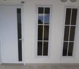 Menerima pesanan kusen ,jendela ,pintu almunium,partisi plafon dll