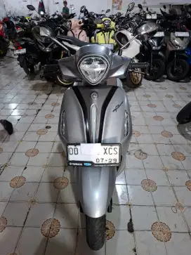 Yamaha grand filano 125cc 2024 abu-abu