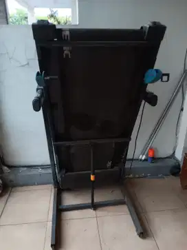 Treadmill Alat olahraga