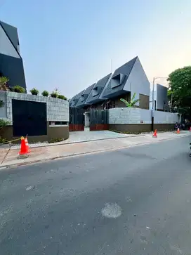 Dijual rumah baru bergaya modern at Pondok Labu Jakarta Selatan
