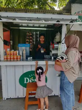 Usaha es teh dan aneka minuman