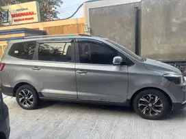 Wuling Confero S C LUX MT