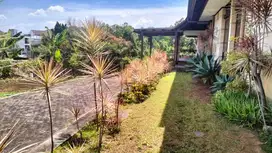 DIJUAL RUMAH di rumah tapak mewah Setiabudi Regency BANDUNG