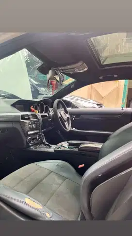 Mercedes-Benz C180 2012 Bensin