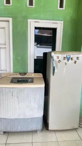 kulkas dan mesin cuci